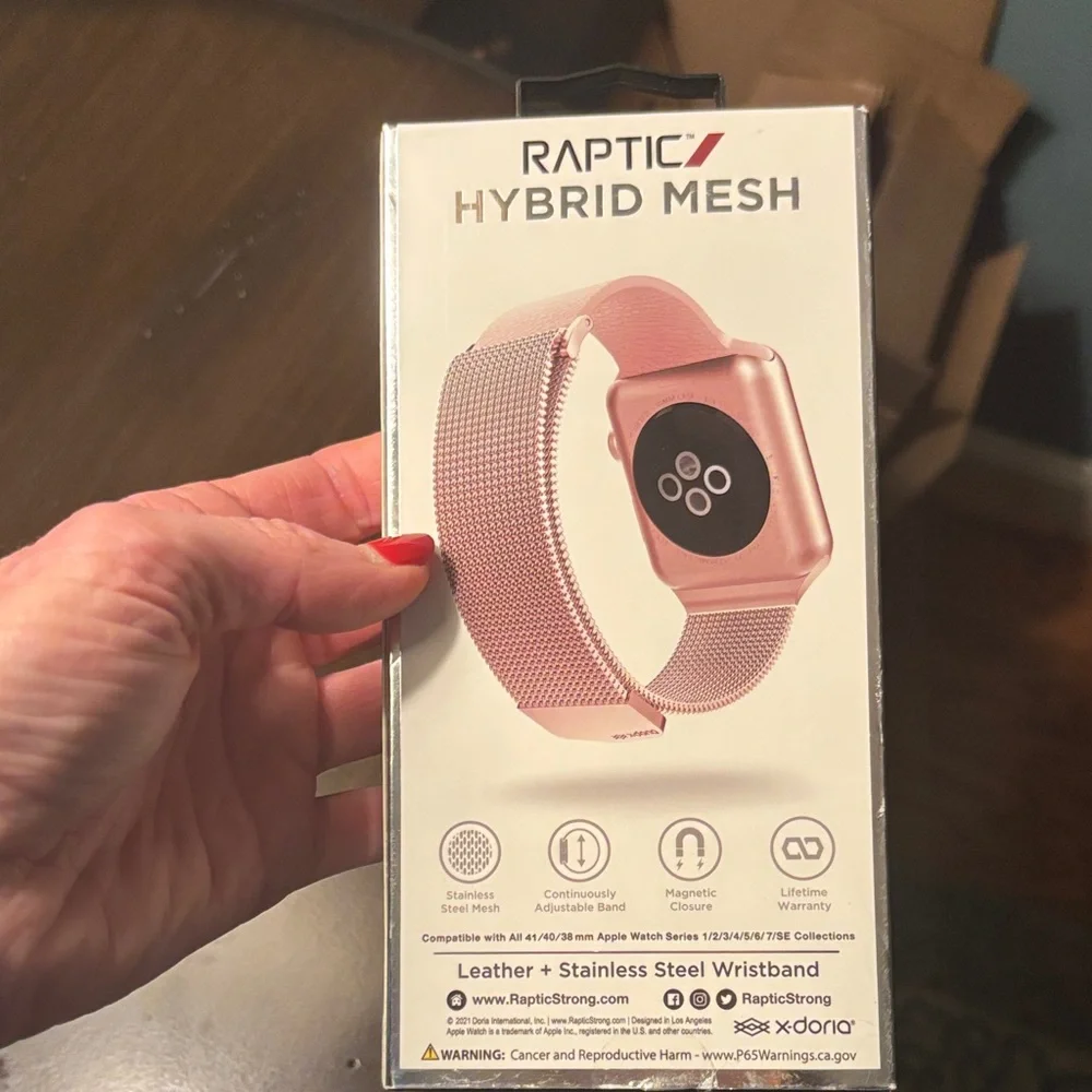 Hybrid Mesh Pink Apple Watch Band
